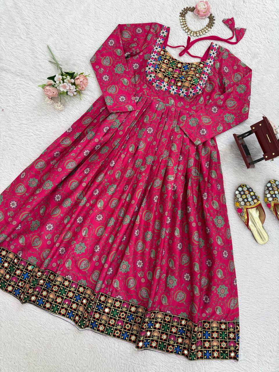 Vibrant Mirror-Work Anarkali Kurta – Festive Garba & Dance-Ready Ethnic Look